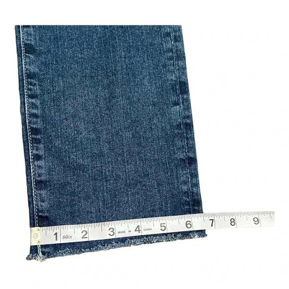 AG-ED Denim Ex-Boyfriend Slouchy Slim Cropped Raw Hem Jeans Womens size 27R - Picture 11 of 15